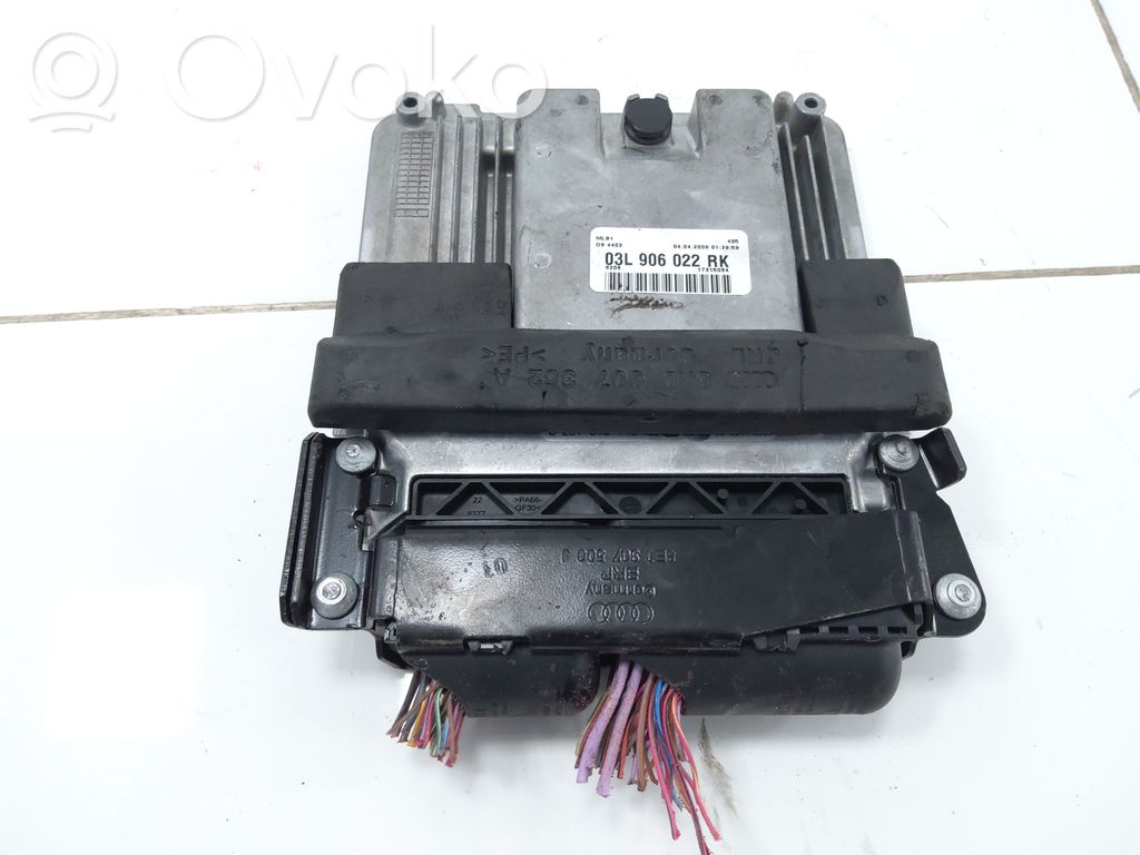 Audi A4 S4 B8 8K Engine control unit/module 