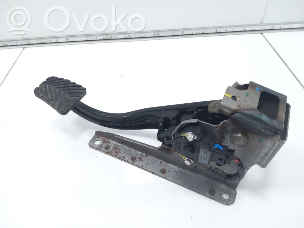 Hyundai i20 (GB IB) Pedal de embrague 