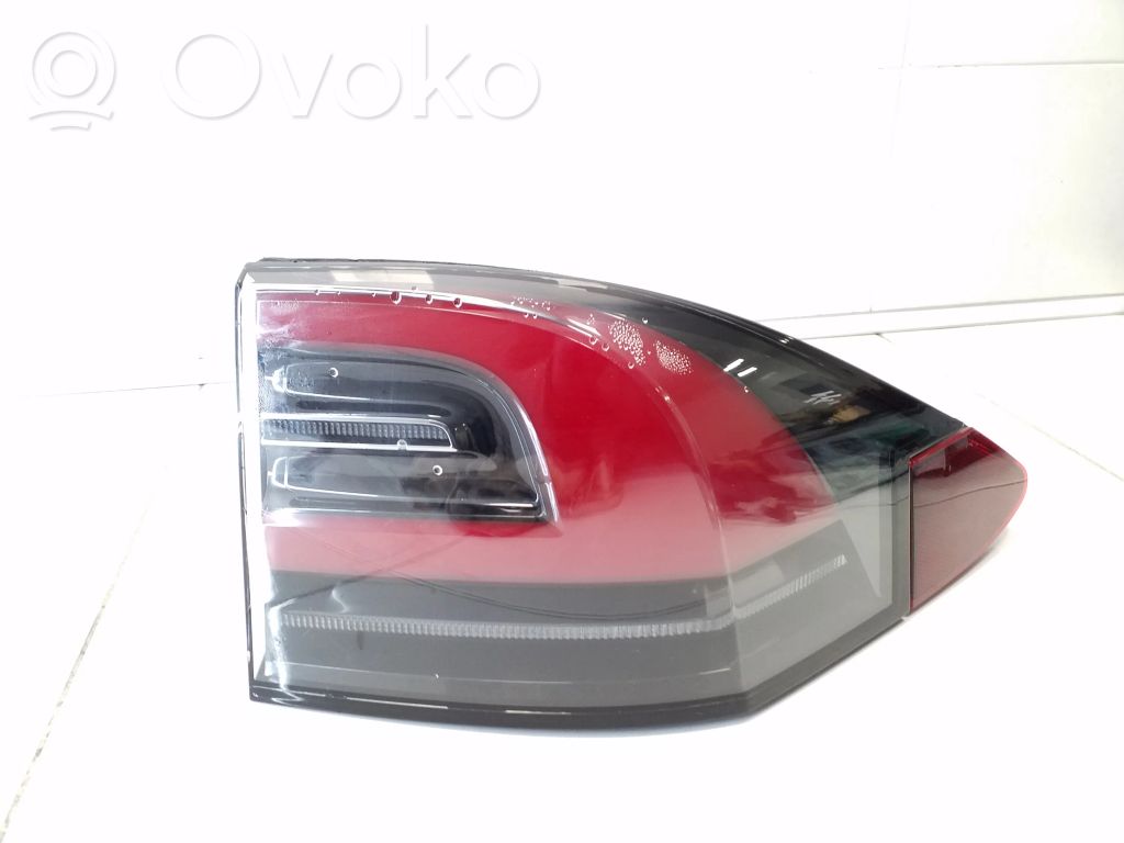 Tesla Model X Takavalot 