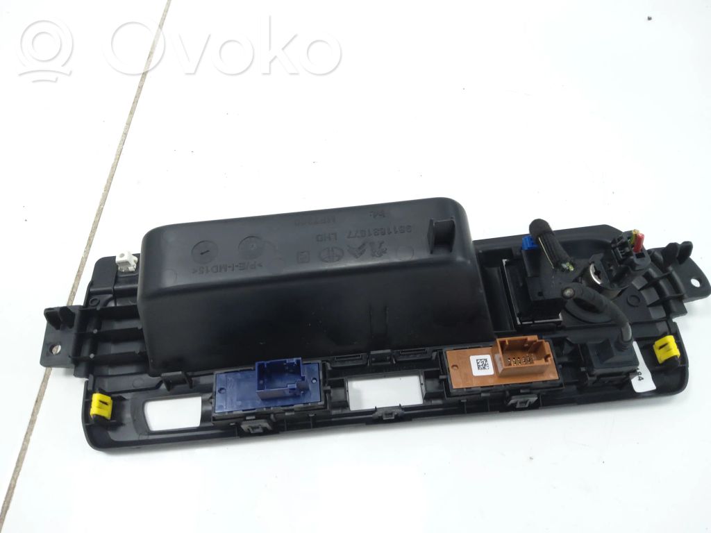 Enchufe conector USB   980838597700
