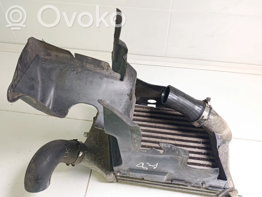 Audi A8 S8 D4 4H Starpdzesētāja radiators 