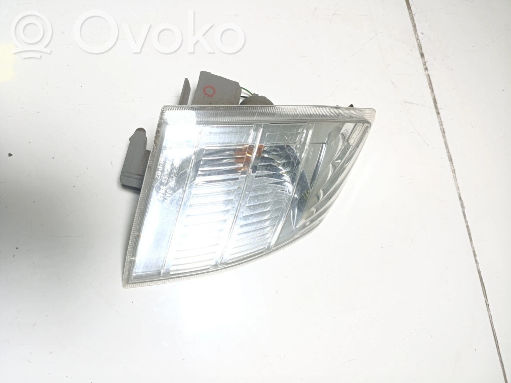 Nissan X-Trail T31 Front indicator light 