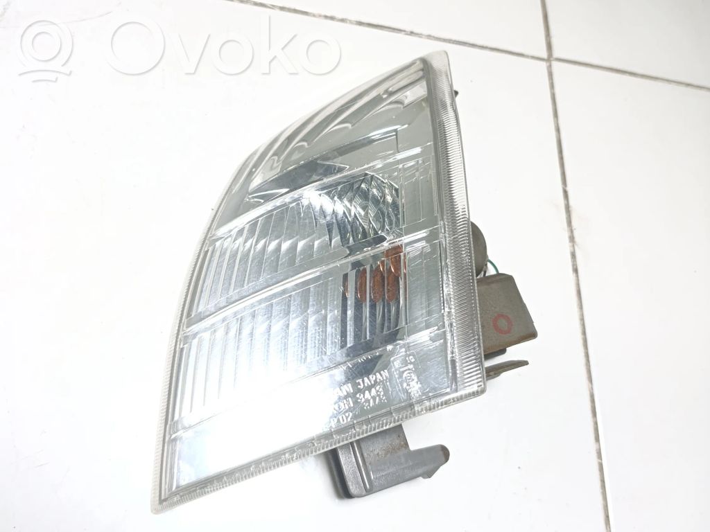 Nissan X-Trail T31 Front indicator light 