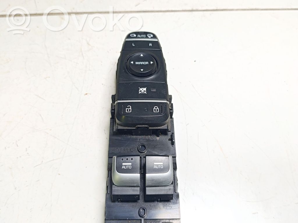 KIA Optima Electric window control switch 