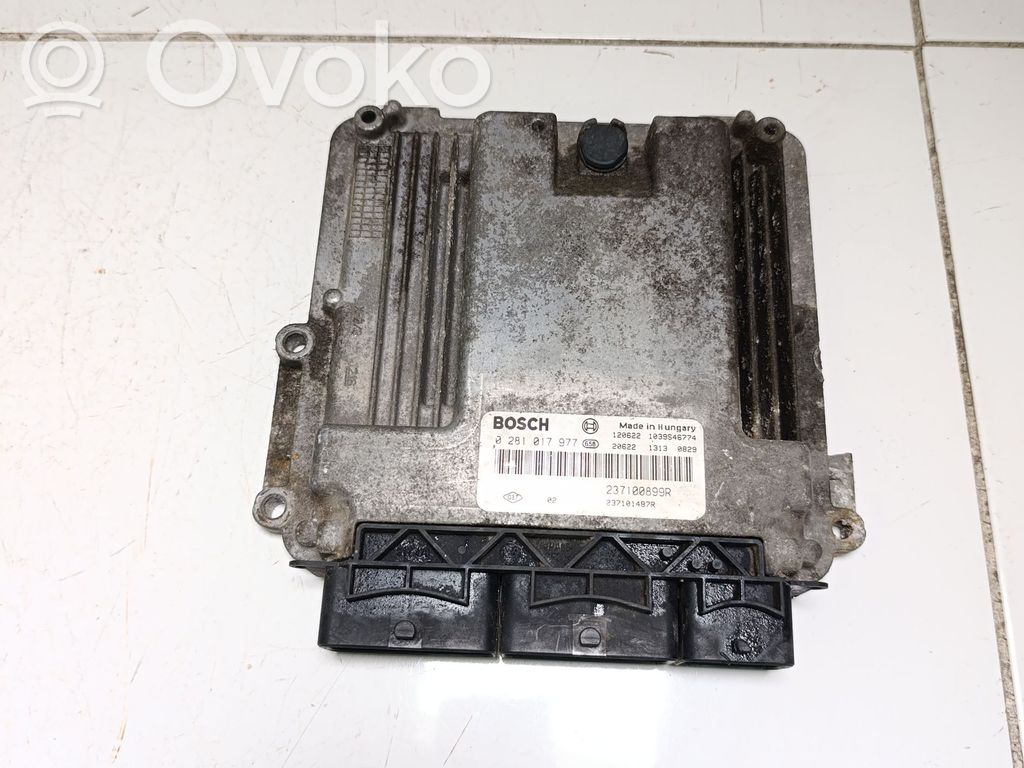 Renault Master III Engine control unit/module 
