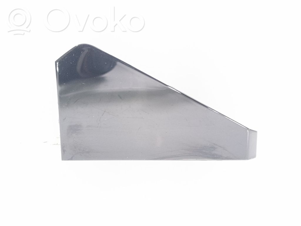 Audi e-tron Dashboard glove box trim 