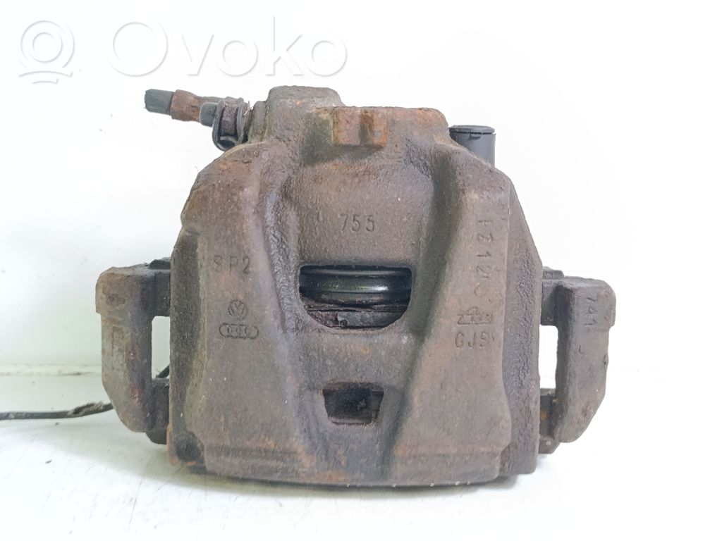 Audi A4 S4 B8 8K Priekinis suportas 