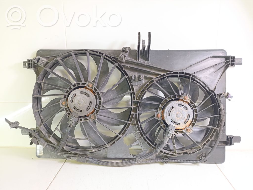 Renault Master III Ventilator electric răcire radiator 