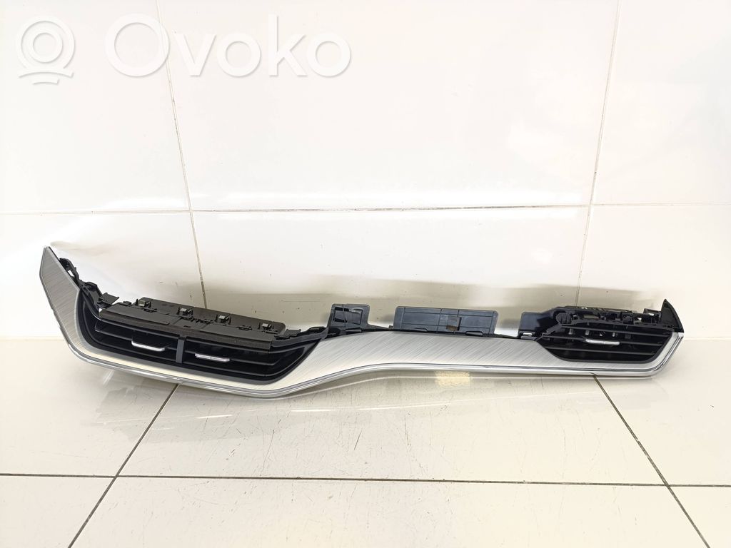 Skoda Enyaq iV Ramka deski rozdzielczej 
