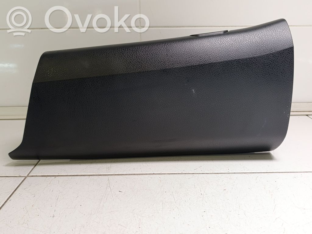 Toyota Proace Handschuhfach 