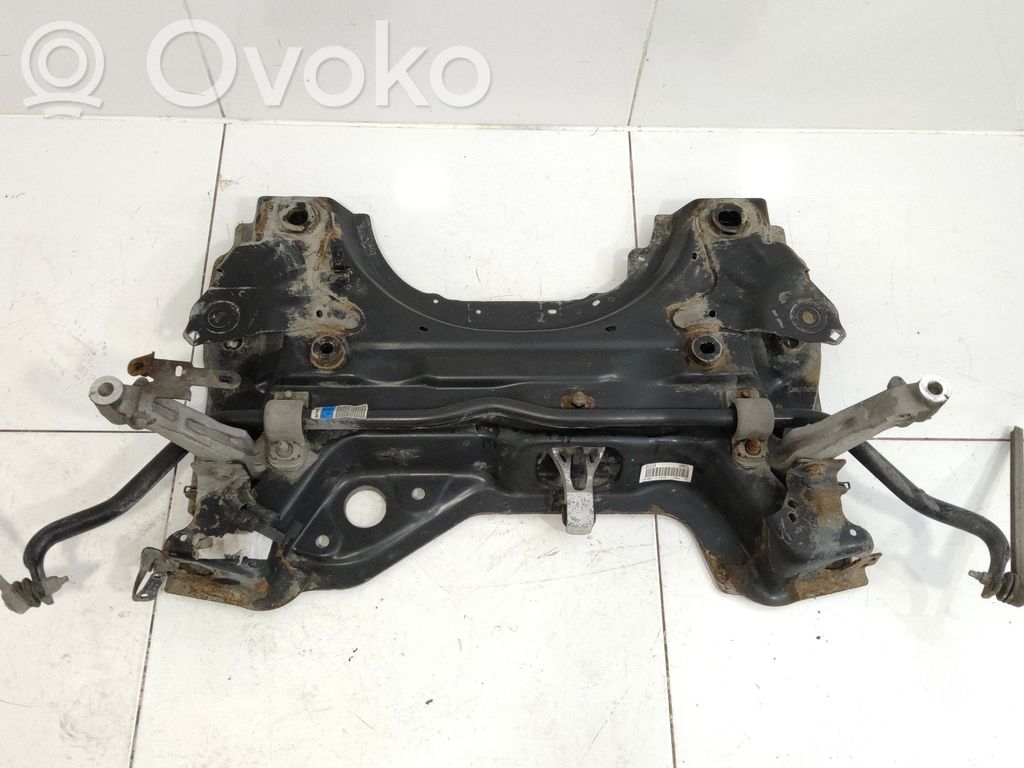 Peugeot 3008 II Front subframe 