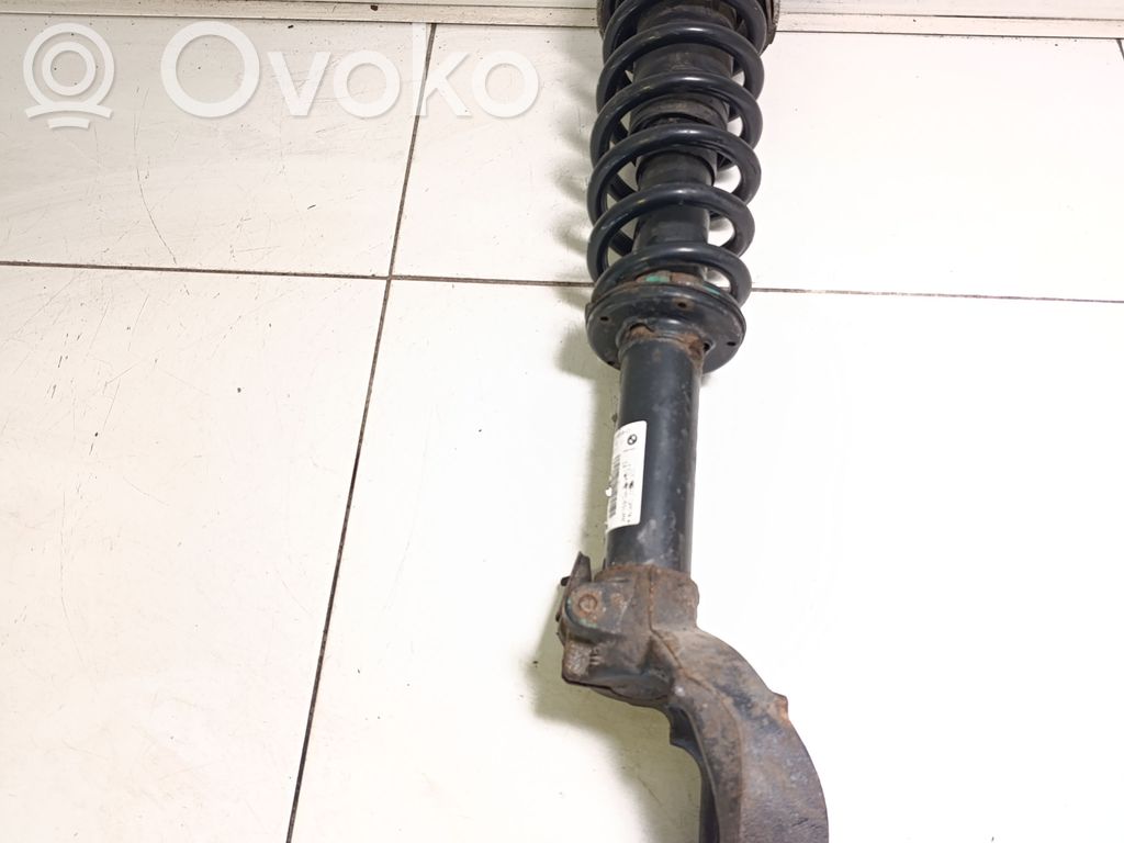 BMW X5 E70 Etuiskunvaimennin kierrejousella 