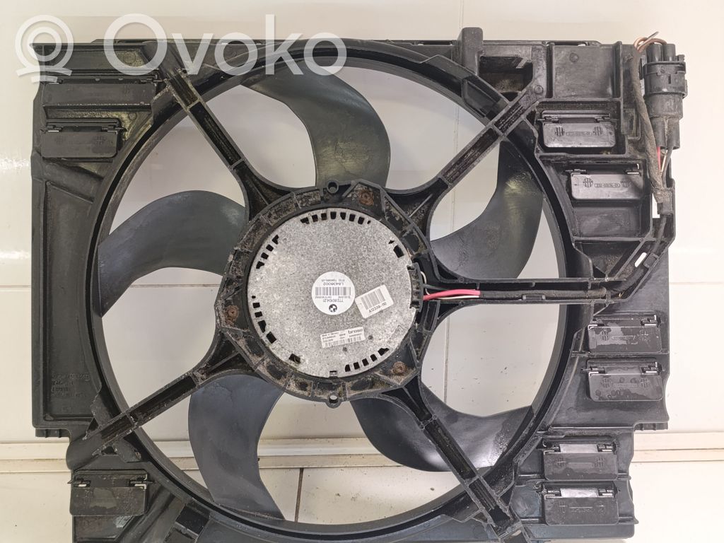 BMW 5 E60 E61 Elektrisks radiatoru ventilators 