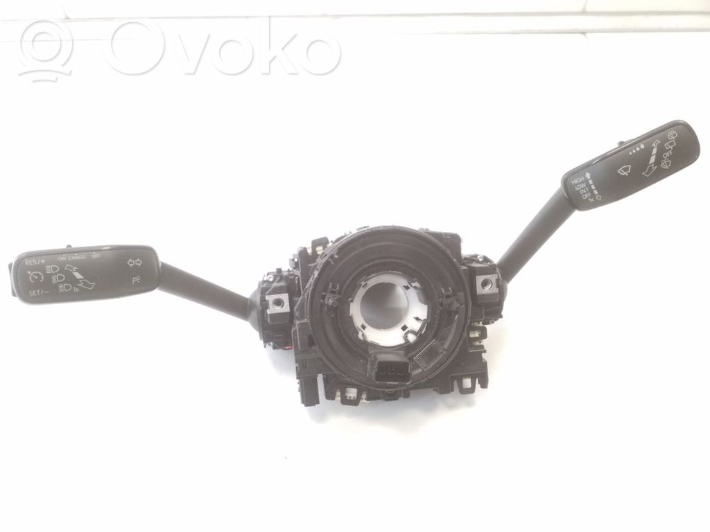 Skoda Octavia Mk3 (5E) Airbag slip ring squib (SRS ring) 