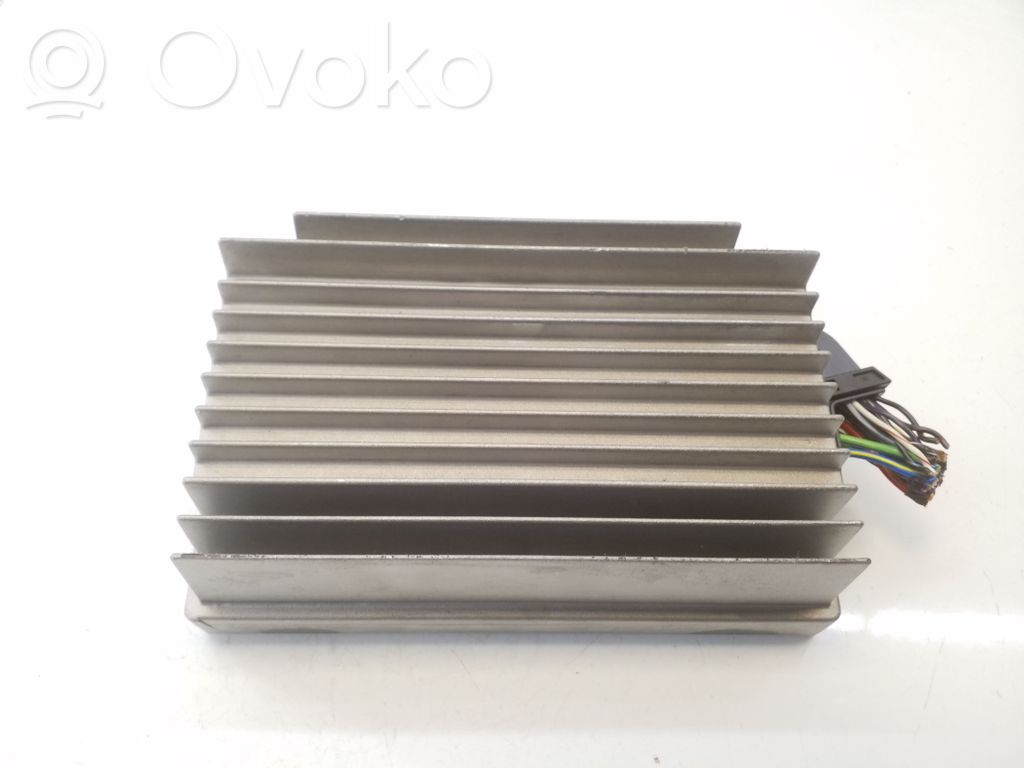 BMW X3 F25 Amplificator sunet 