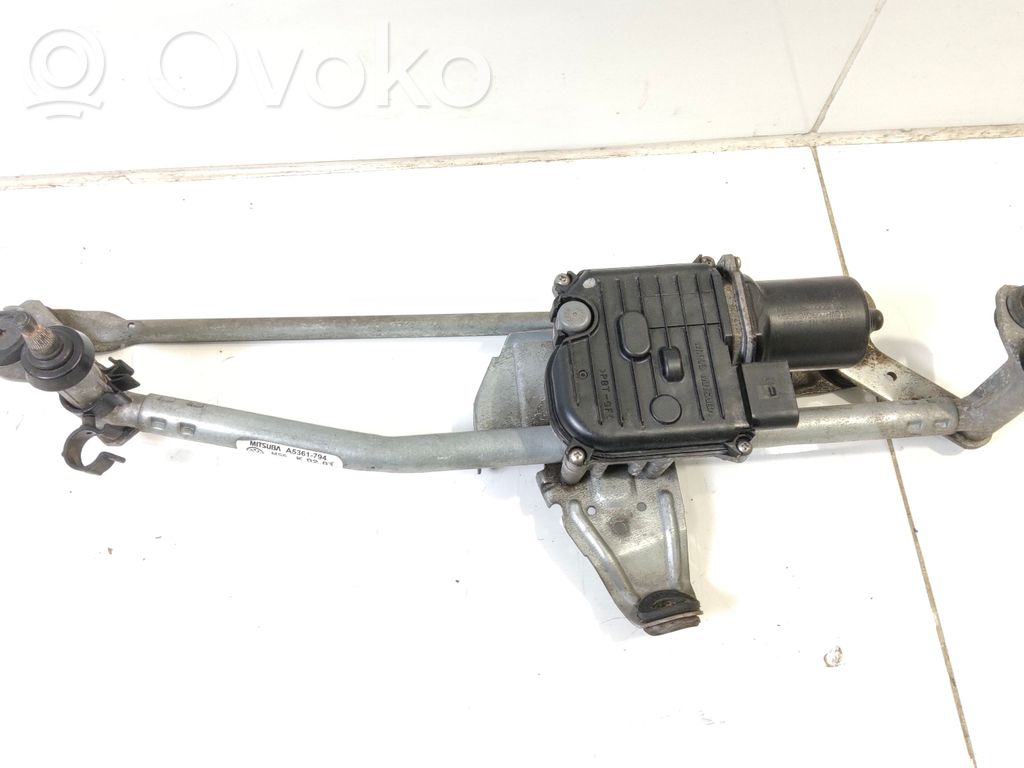 Volkswagen PASSAT B7 Motor și paralelogram ștergător parbriz 