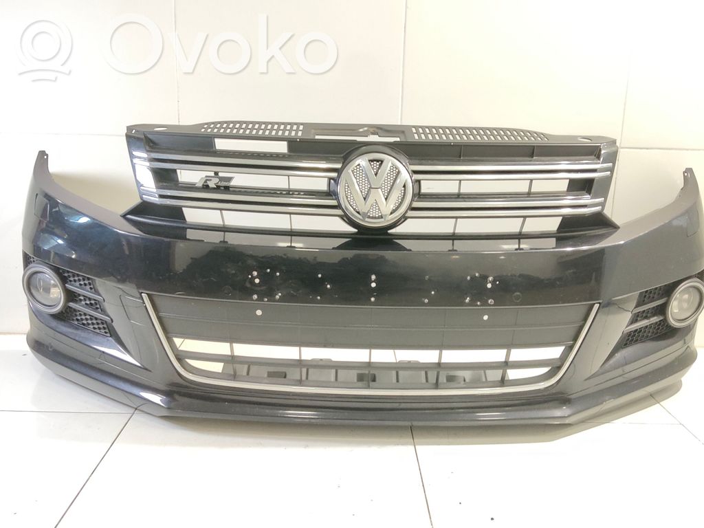 Volkswagen Tiguan Parachoques delantero 