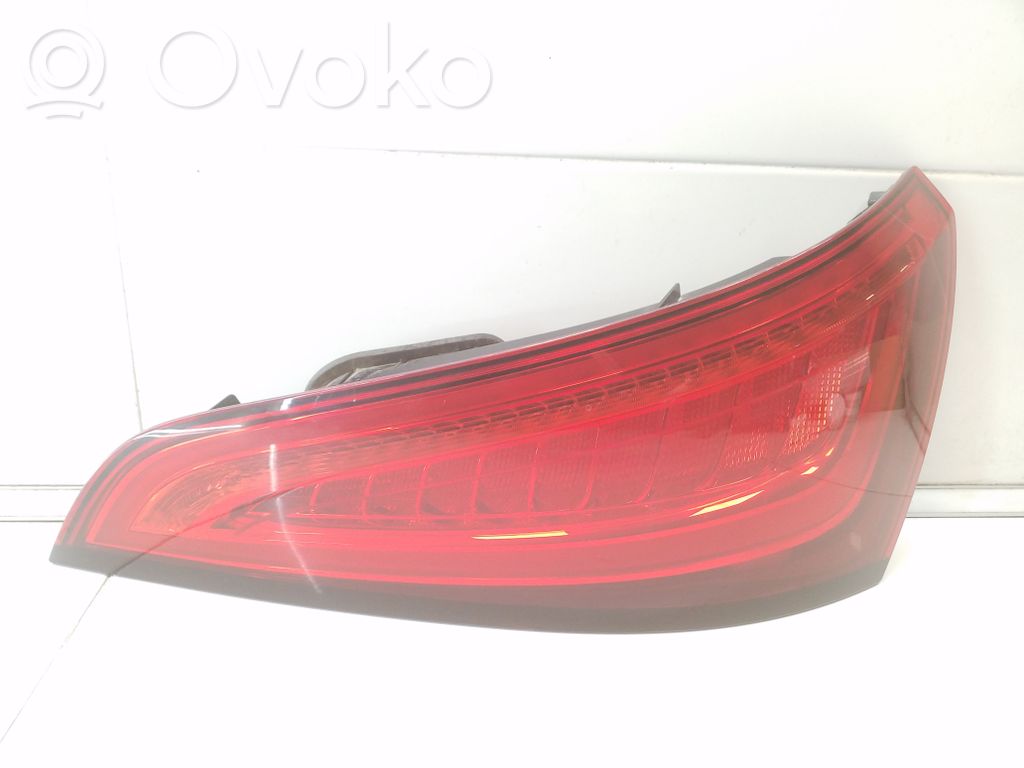 Audi Q5 SQ5 8R Lampy tylnej klapy bagażnika 