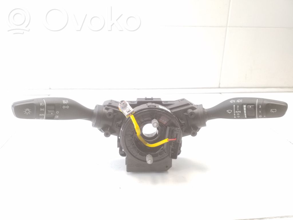 Hyundai Kona I Commodo, commande essuie-glace/phare