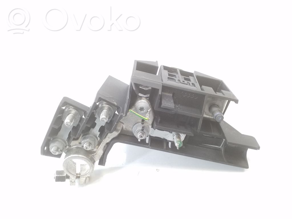 Audi A4 S4 B8 8K Alte piese compartiment motor 