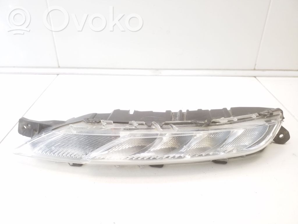 Citroen C4 II Picasso LED-Tagfahrscheinwerfer 