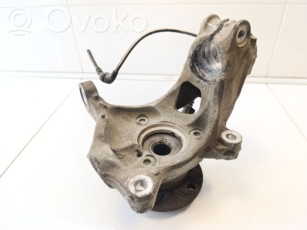 Volkswagen PASSAT B8 Fuso a snodo con mozzo ruota anteriore