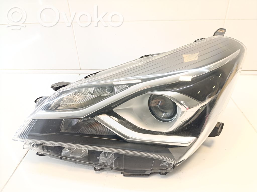 Toyota Yaris Headlight/headlamp