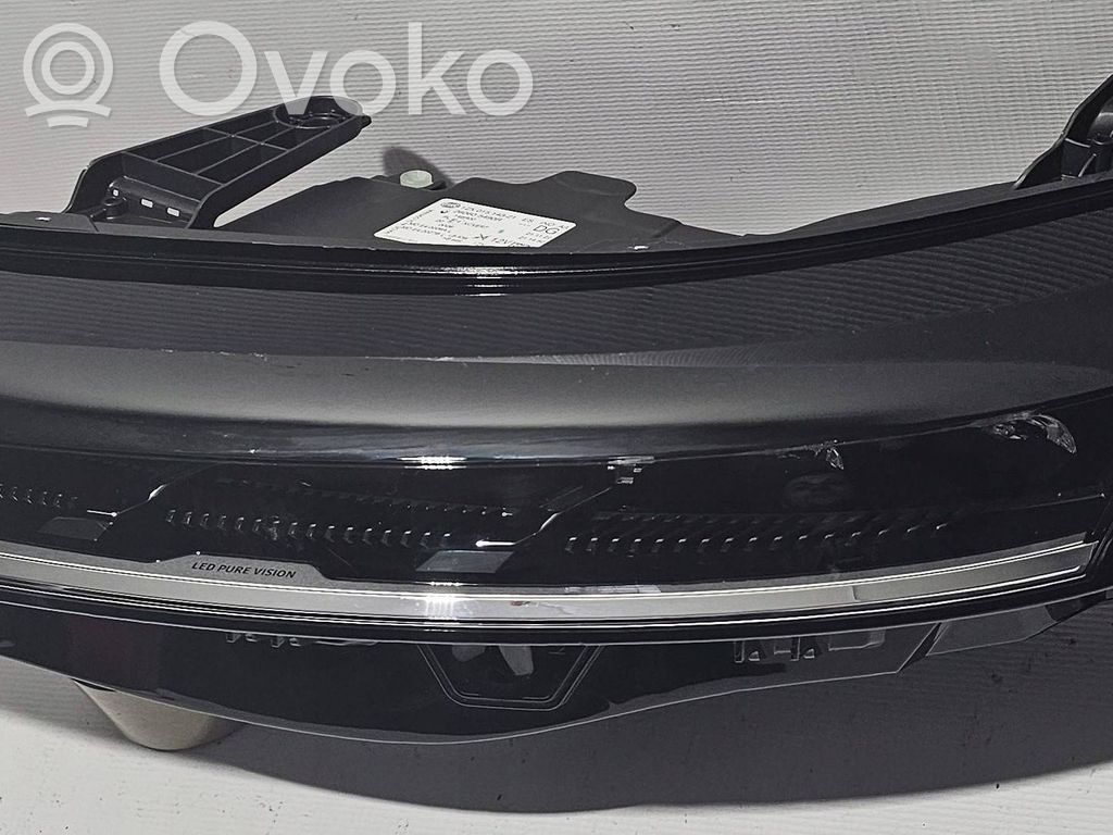 Renault Megane E-Tech Headlight/headlamp 