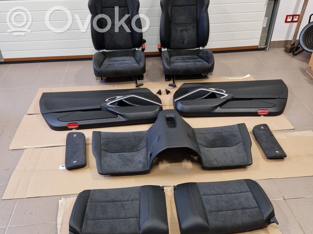 Porsche 911 991 Fotele / Kanapa / Boczki / Komplet 