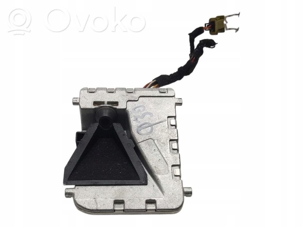 Infiniti Q30 Front bumper camera 
