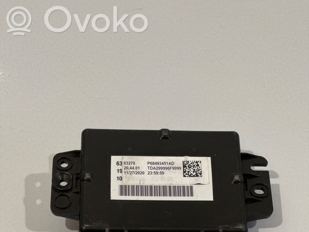 Chrysler Pacifica Air conditioning/heating control unit 