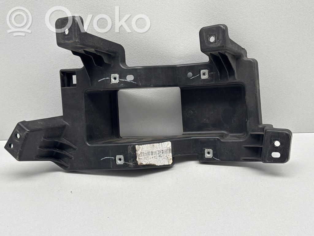 Chrysler Pacifica Front fog light trim/grill 