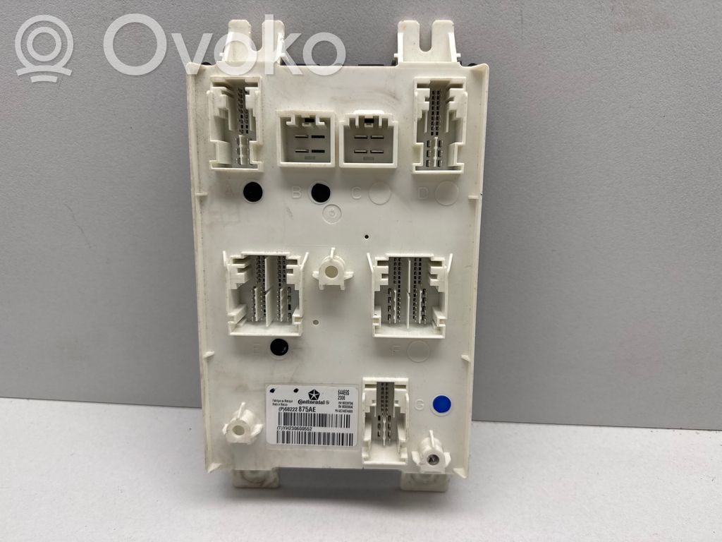Chrysler Pacifica Comfort/convenience module 