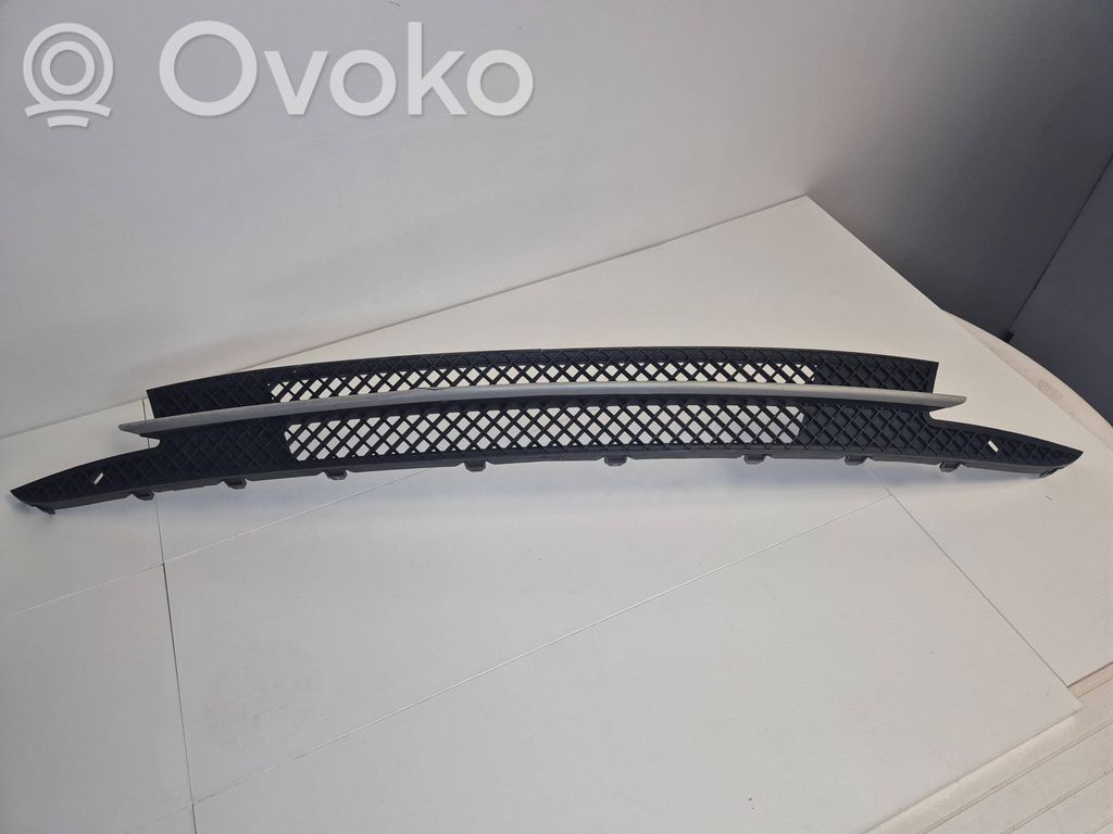 Front bumper lower grill   7182367,15857711
