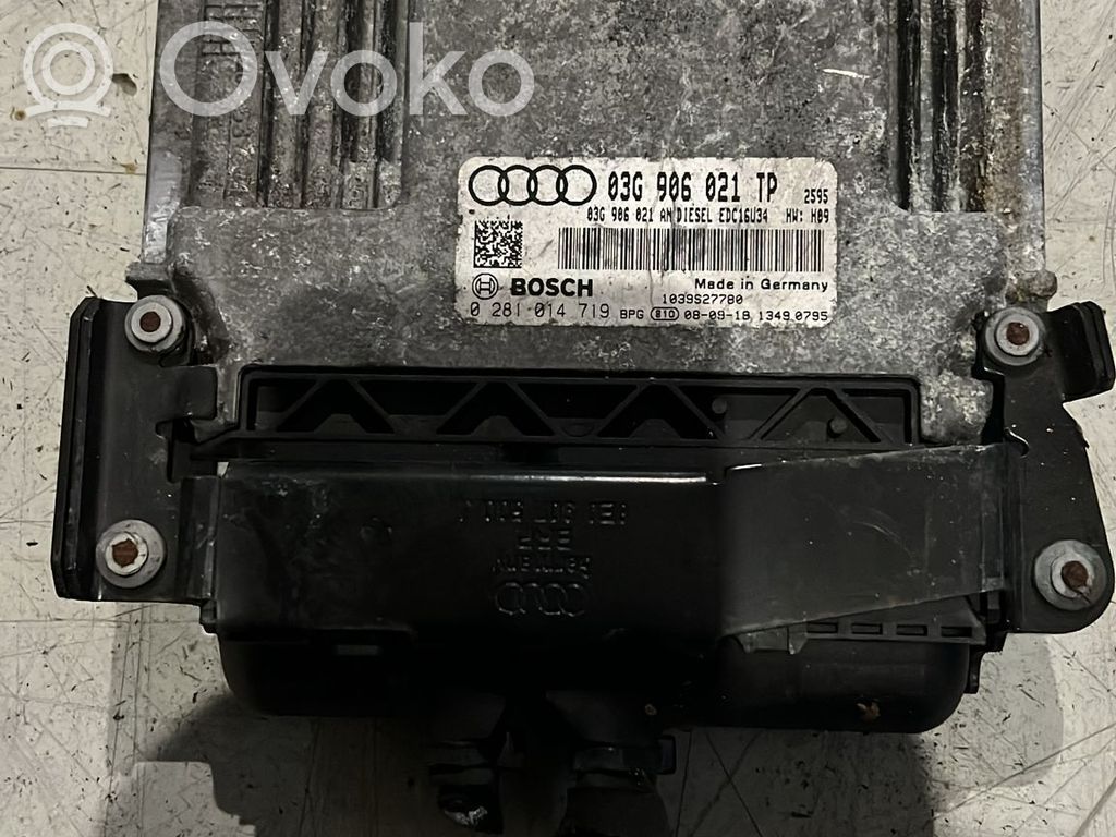 Audi A3 S3 A3 Sportback 8P Engine control unit/module ECU 
