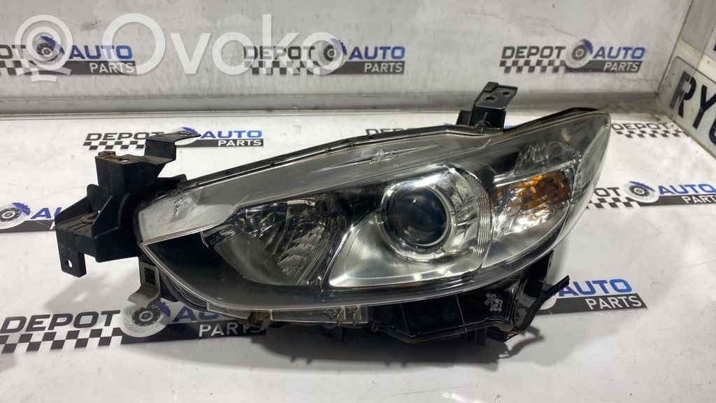 Scheinwerfer   SKYACTIV