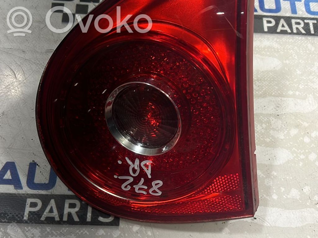 Volkswagen Golf V Tailgate rear/tail lights 