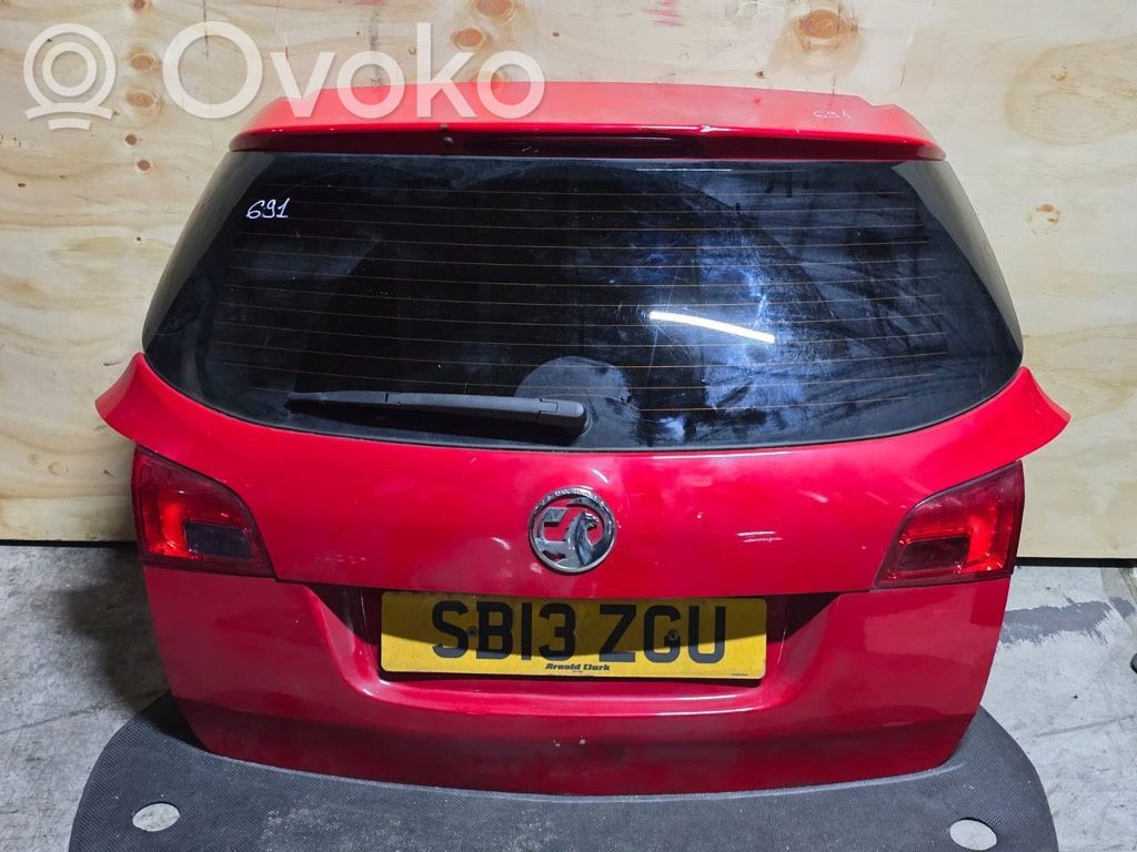Opel Astra J Luces portón trasero/de freno 