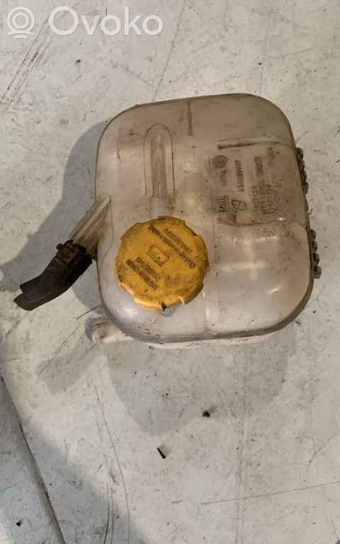 Opel Zafira B Coolant expansion tank/reservoir 