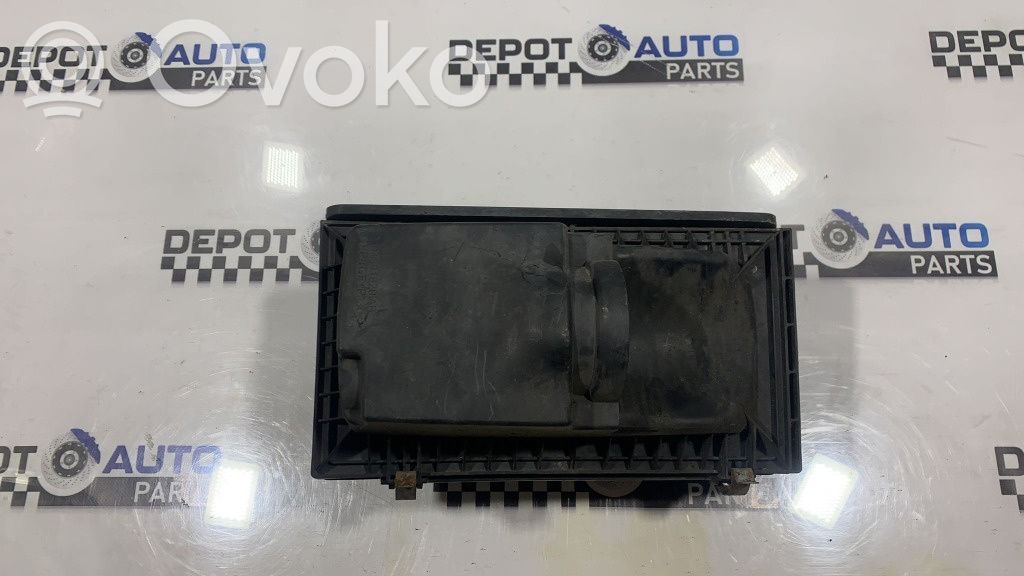 Jeep Patriot Air filter box 