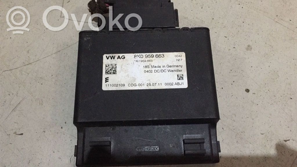 Audi A4 S4 B8 8K Akumuliatoriaus valdymo blokas 