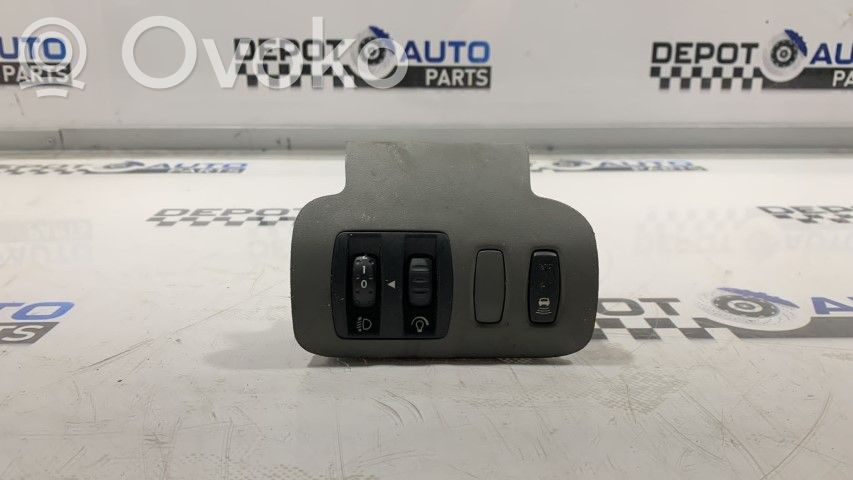 Renault Scenic II -  Grand scenic II Ajovalojen korkeuden säätökytkin 