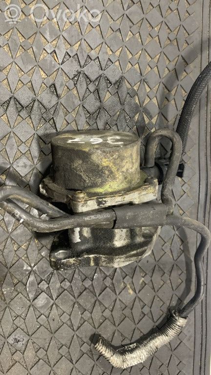 Renault Clio II Vacuum pump 
