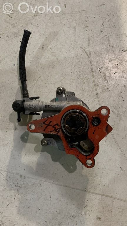 Renault Laguna II Vacuum pump 
