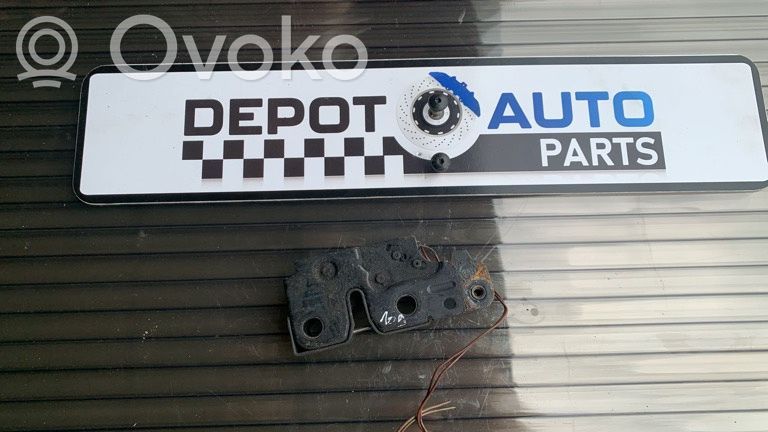 Opel Corsa D Engine bonnet/hood lock/catch 
