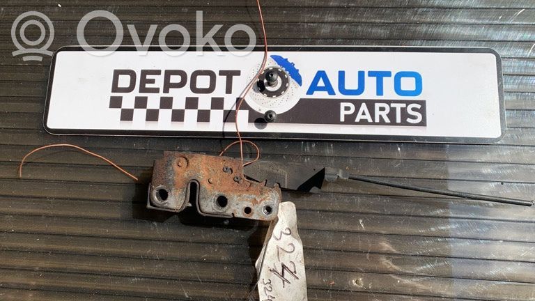 KIA Ceed Spyna variklio dangčio 