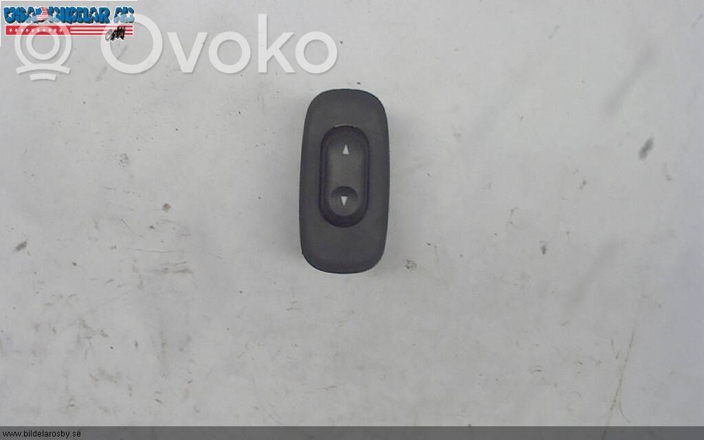 Electric window control switch   YF1T14529ABJADS