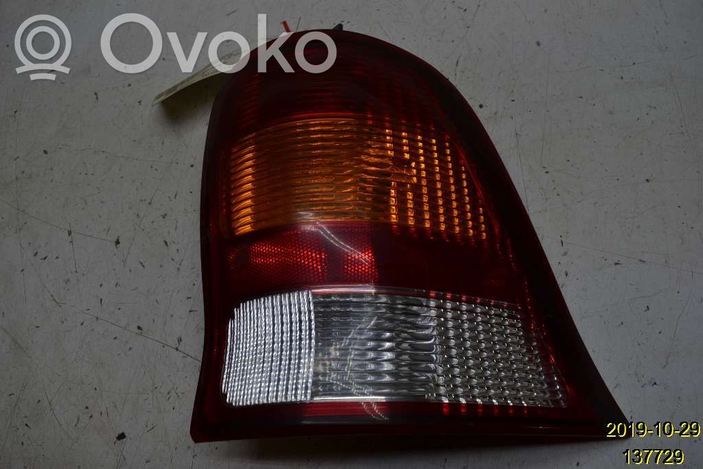 Luz trasera/de freno   16600203R