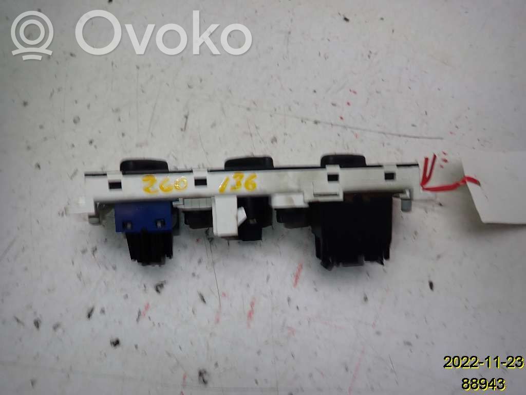 Climate control unit   65500698