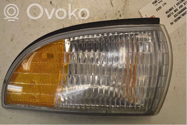 Buick Roadmaster Front fender indicator light 